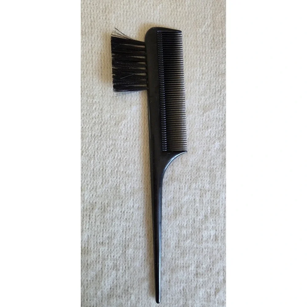 Lot of 9 Hairdressing Combs & Styling Tools‎ – Rat Tail, Tint Brushes, Wide/Fine